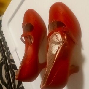 Women's Pin Up Couture Red 40,s Style Pumps Size 7